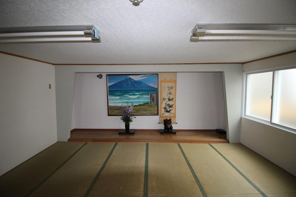 Ryokan Saihokutei Rishirifuji Exterior photo