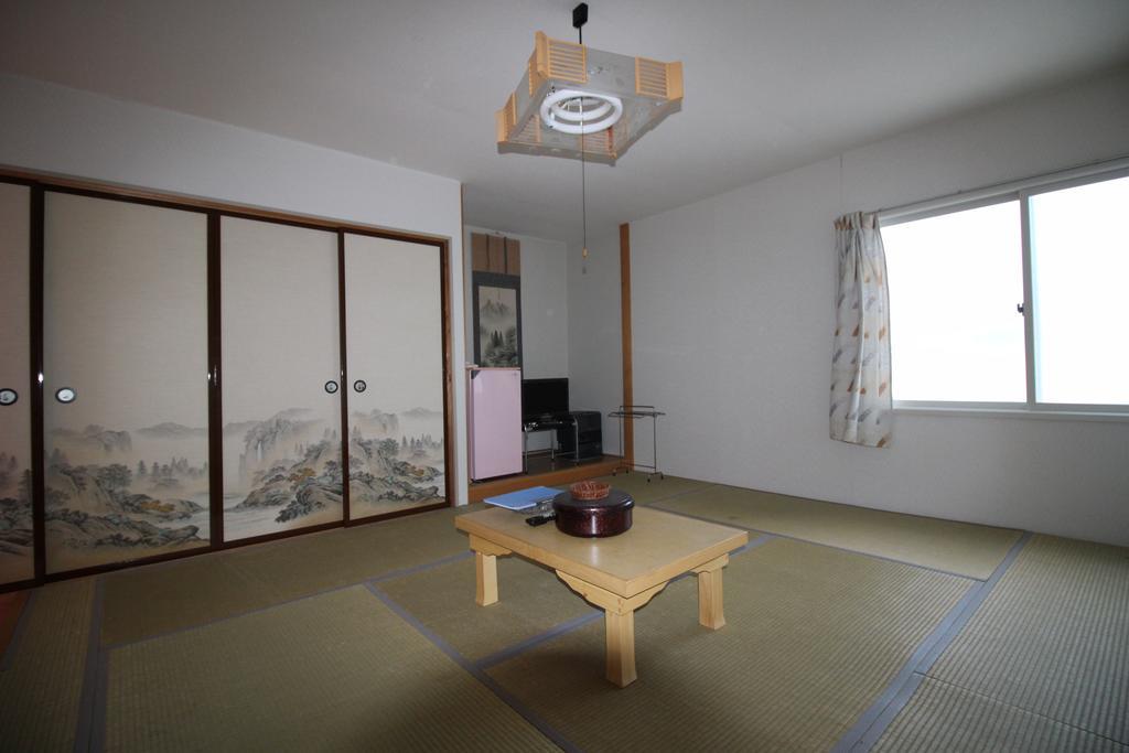 Ryokan Saihokutei Rishirifuji Exterior photo